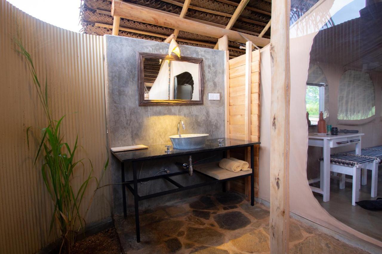 Wild Glamping Gal Oya - Thema Collection Hotel Galgamuwa  Buitenkant foto