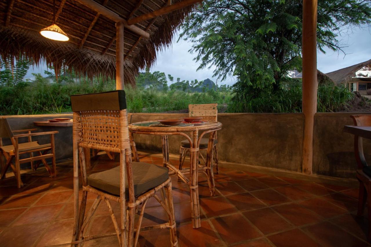 Wild Glamping Gal Oya - Thema Collection Hotel Galgamuwa  Buitenkant foto